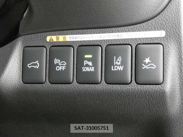 Mitsubishi OUTLANDER PHEV 2018-09 281141-10