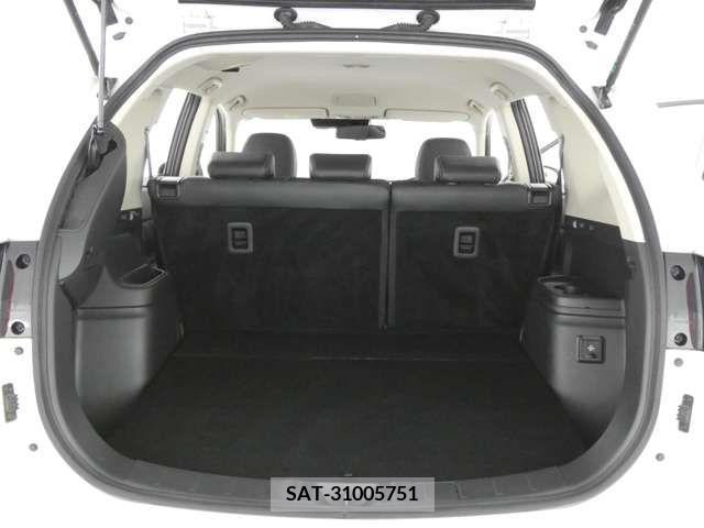 Mitsubishi OUTLANDER PHEV 2018-09 281141-7