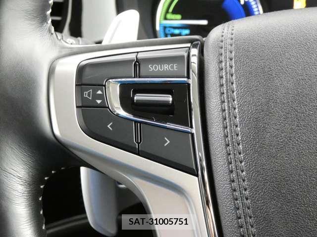 Mitsubishi OUTLANDER PHEV 2018-09 281141-13