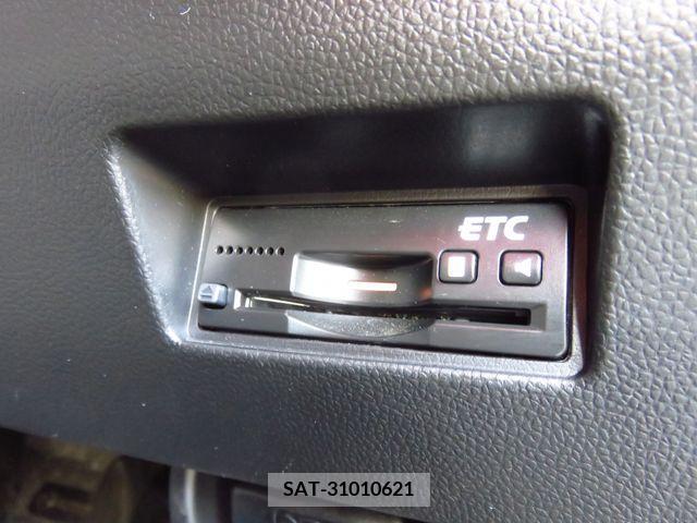 Suzuki SWIFT 2019-03 222686-17