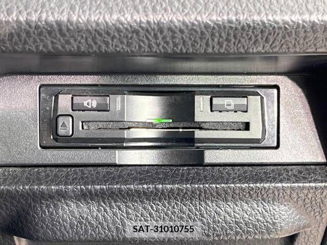 Toyota ESQUIRE 2015-02 209168-7