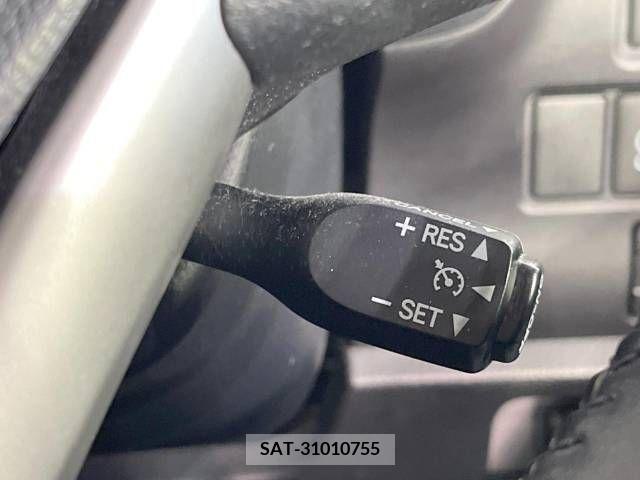 Toyota ESQUIRE 2015-02 209168-4