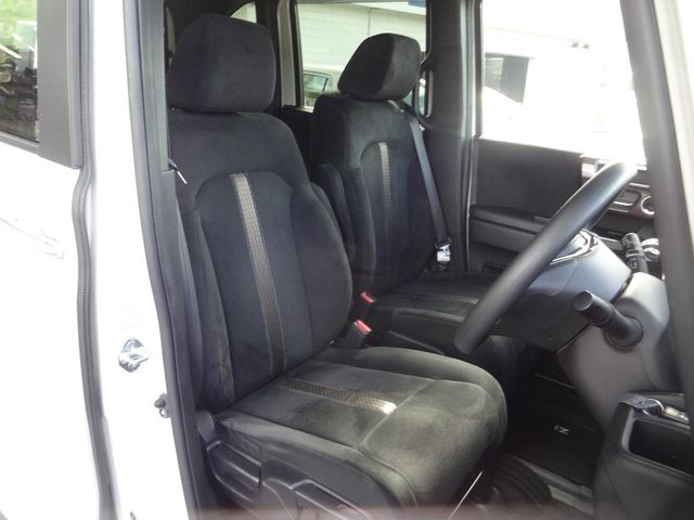Honda N BOX CUSTOM 2018-10 12990-6