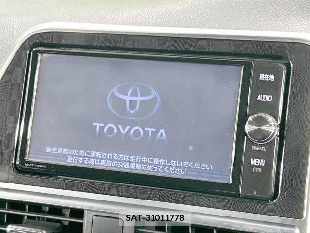 Toyota SIENTA 2018-05 227986-2