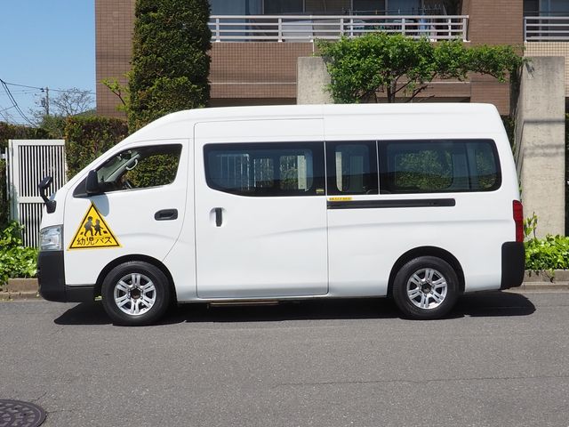 Nissan NV350 Caravan 2014-02 3898-11