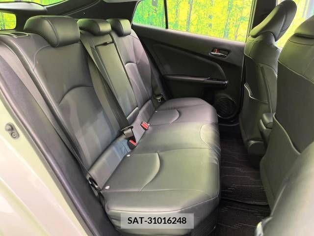 Toyota PRIUS 2019-03 281949-10