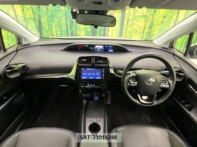 Toyota PRIUS 2019-03 281949-1