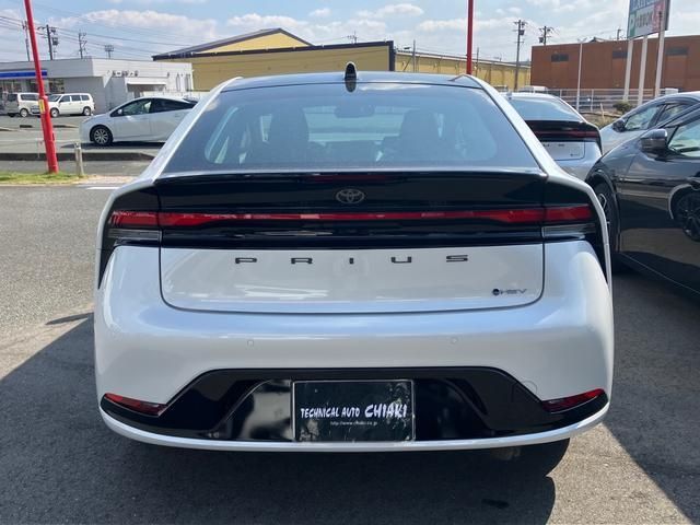 Toyota PRIUS 2023-10 14340-7