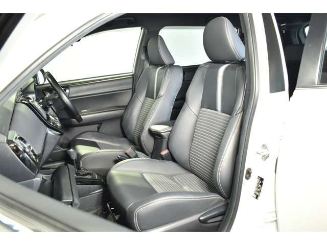 Toyota COROLLA FIELDER 2017-11 5591-3