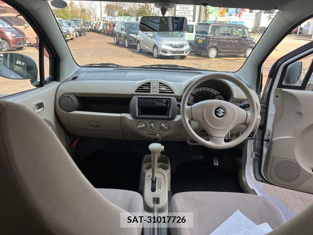 Suzuki ALTO 2012-01 334738-11