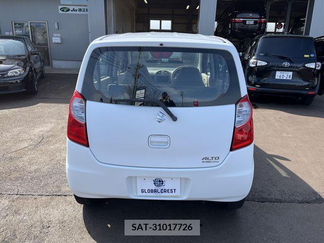 Suzuki ALTO 2012-01 334738-5