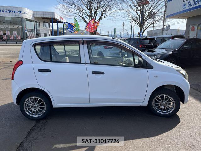 Suzuki ALTO 2012-01 334738-3