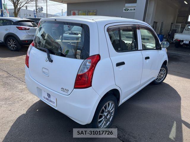 Suzuki ALTO 2012-01 334738-4