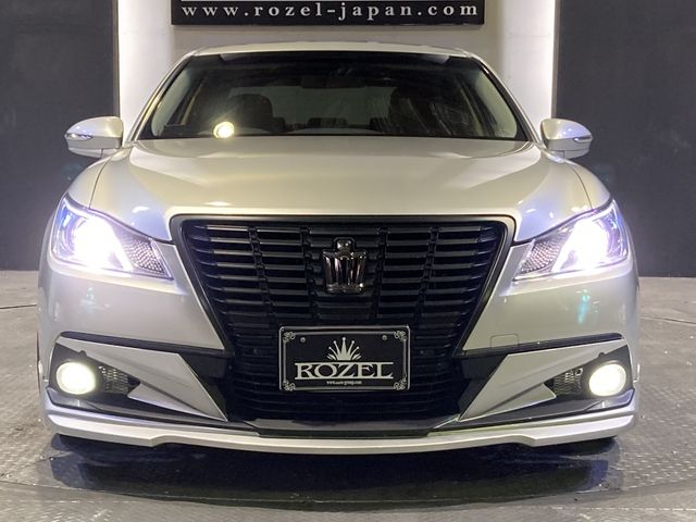Toyota CROWN SEDAN 2013-01 8096-5