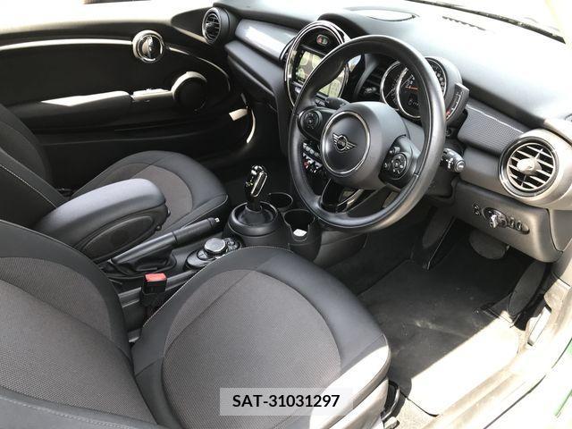 Bmw MINI 2019-05 379156-9
