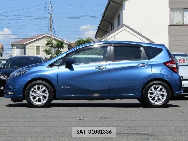 Nissan NOTE 2016-12 305336-4