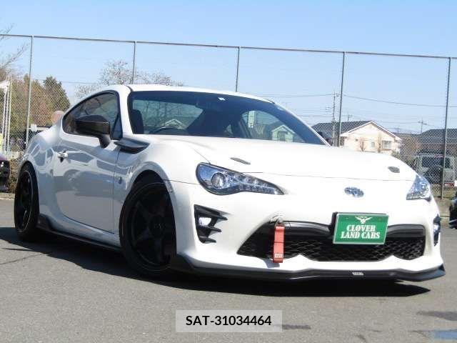 Toyota 86 2017-08 321188-2