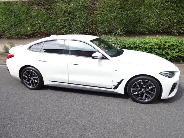Bmw 4 SERIES 2023-03 12147-7