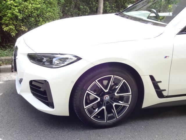 Bmw 4 SERIES 2023-03 12147-4