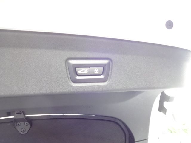 Bmw 4 SERIES 2023-03 12147-29