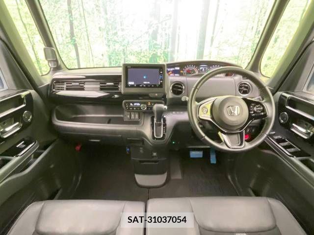 Honda N BOX CUSTOM 2021-01 346764-1