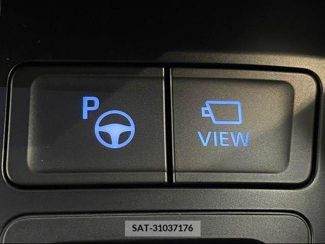 Toyota NOAH 2022-04 205694-6