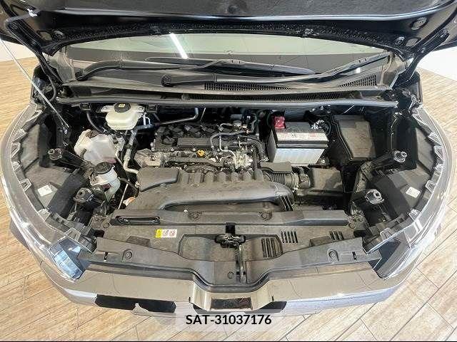 Toyota NOAH 2022-04 205694-19
