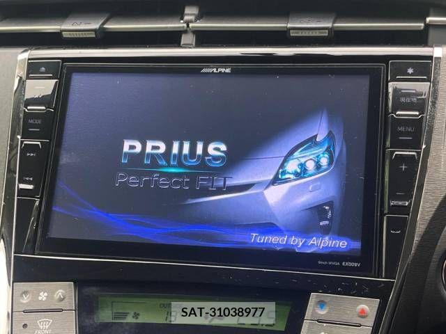 Toyota PRIUS 2013-09 252320-3