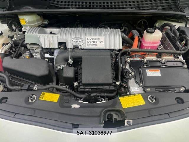 Toyota PRIUS 2013-09 252320-18