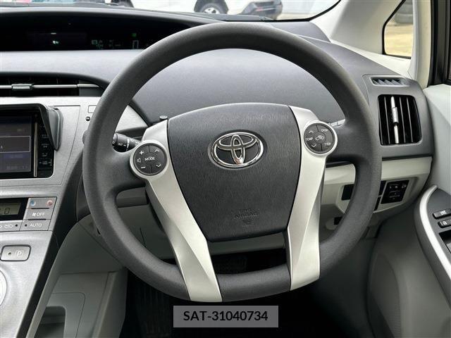 Toyota PRIUS 2015-07 329160-19