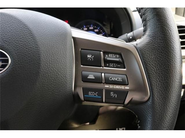 Subaru XV HYBRID 2013-08 20524-6