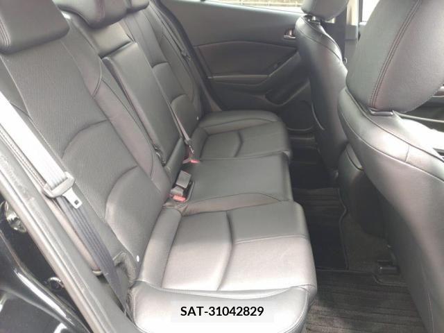 Mazda AXELA 2017-02 385761-20