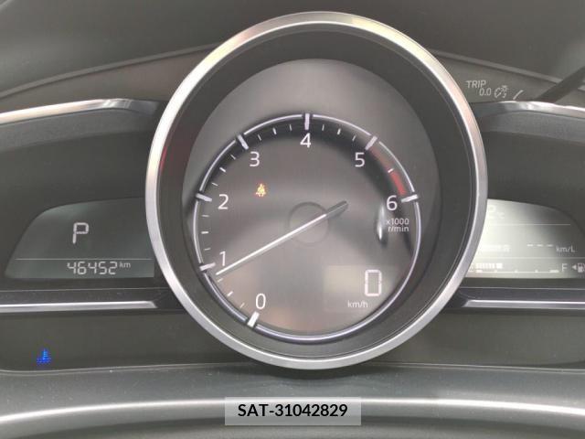 Mazda AXELA 2017-02 385761-28