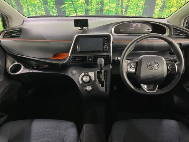 Toyota SIENTA 2017-03 181926-1