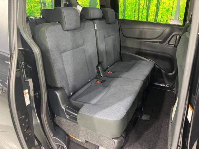 Toyota SIENTA 2017-03 181926-9