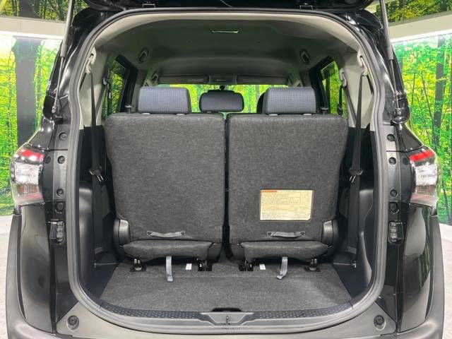 Toyota SIENTA 2017-03 181926-11