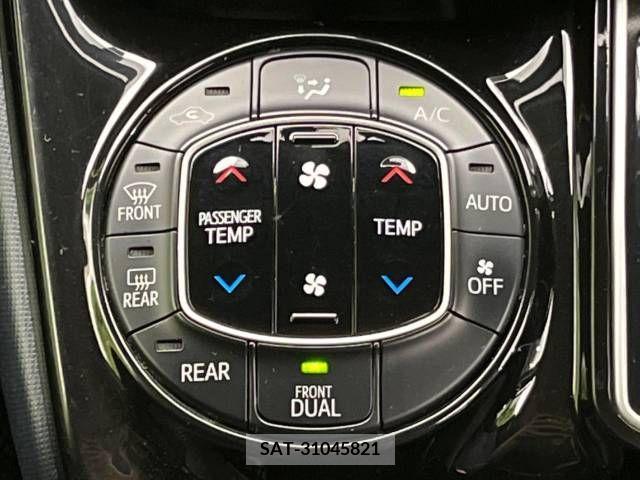 Toyota VOXY 2015-07 330327-6