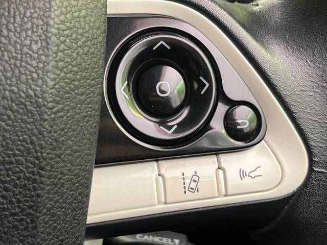 Toyota PRIUS 2016-06 181977-6
