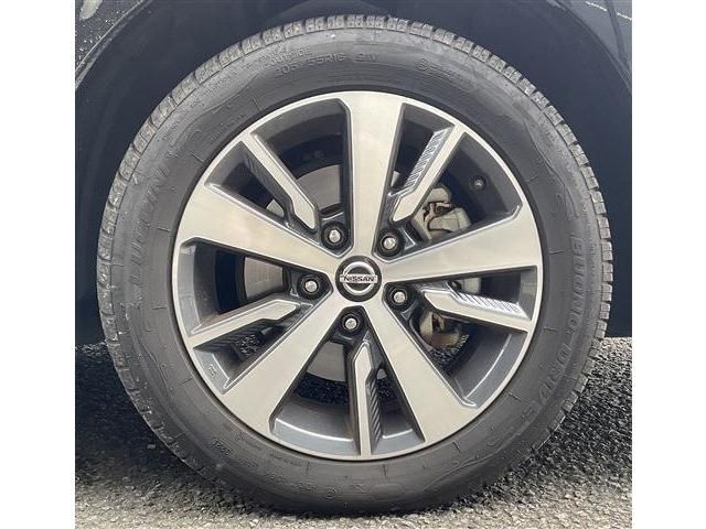 Nissan LEAF 2019-01 196778-14