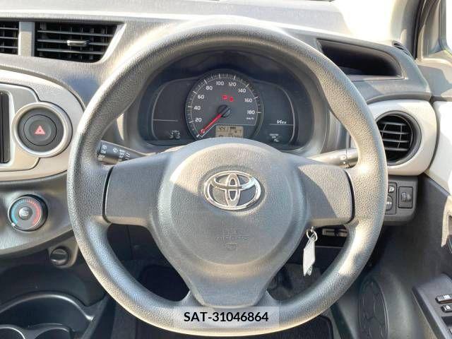 Toyota VITZ 2011-11 314556-17