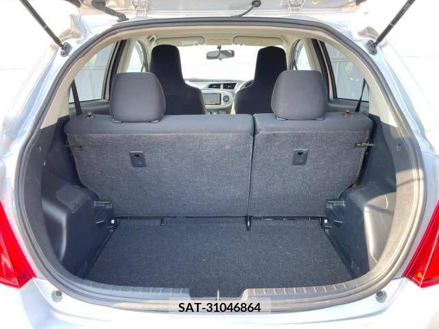Toyota VITZ 2011-11 314556-7