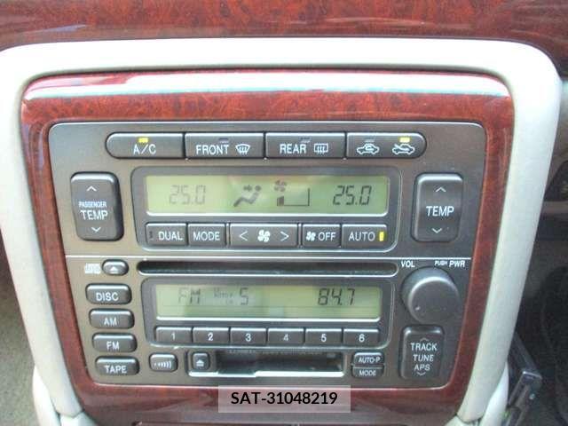 Toyota PROGRES 2005-02 282615-16