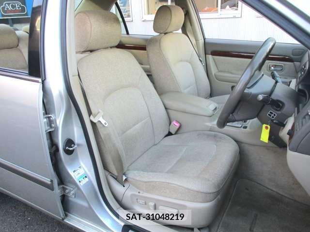 Toyota PROGRES 2005-02 282615-18