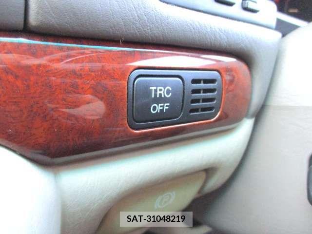 Toyota PROGRES 2005-02 282615-17