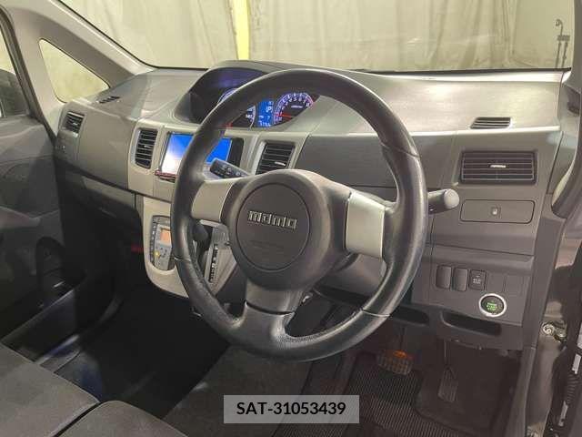 Daihatsu MOVE CUSTOM 2011-11 211118-12