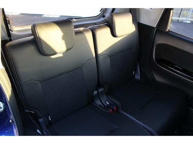 Daihatsu MOVE CUSTOM 2018-02 186470-11