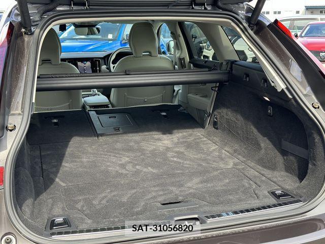 Volvo V90 2023-01 229978-19