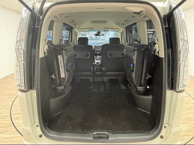 Nissan SERENA 2015-09 21600-12
