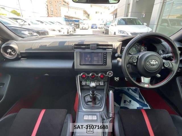 Toyota 86 2021-11 360800-1