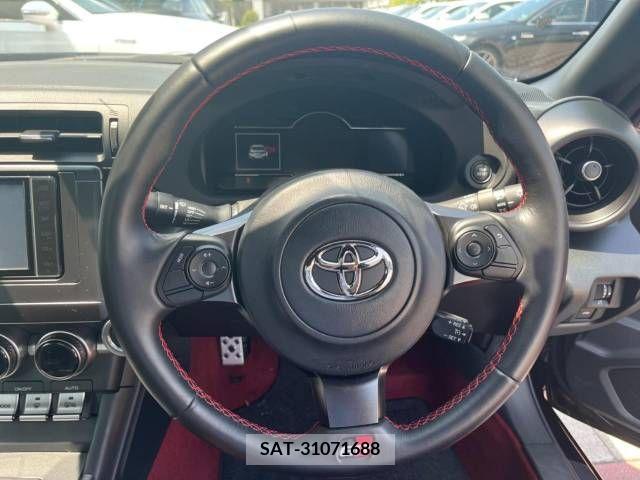 Toyota 86 2021-11 360800-8